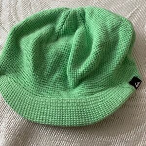 VINTAGE QUICK SILVER GREEN VISOR CAP